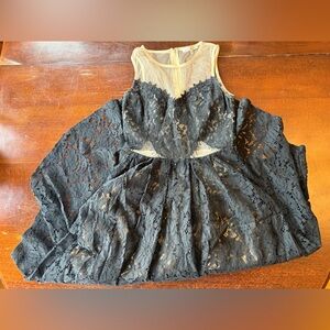 Elegant Black Lace Dress